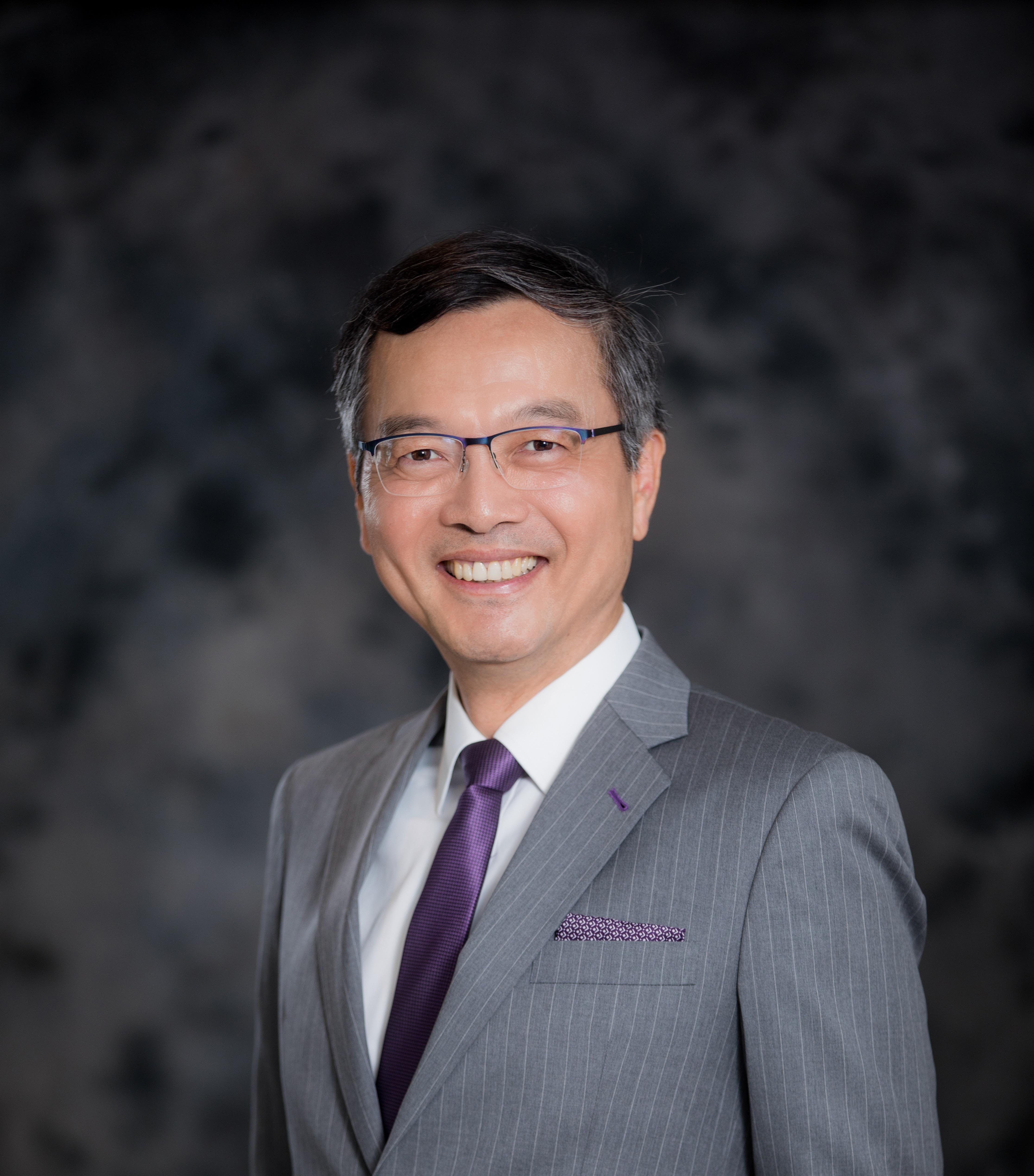 Dr Ching Choi  Lam